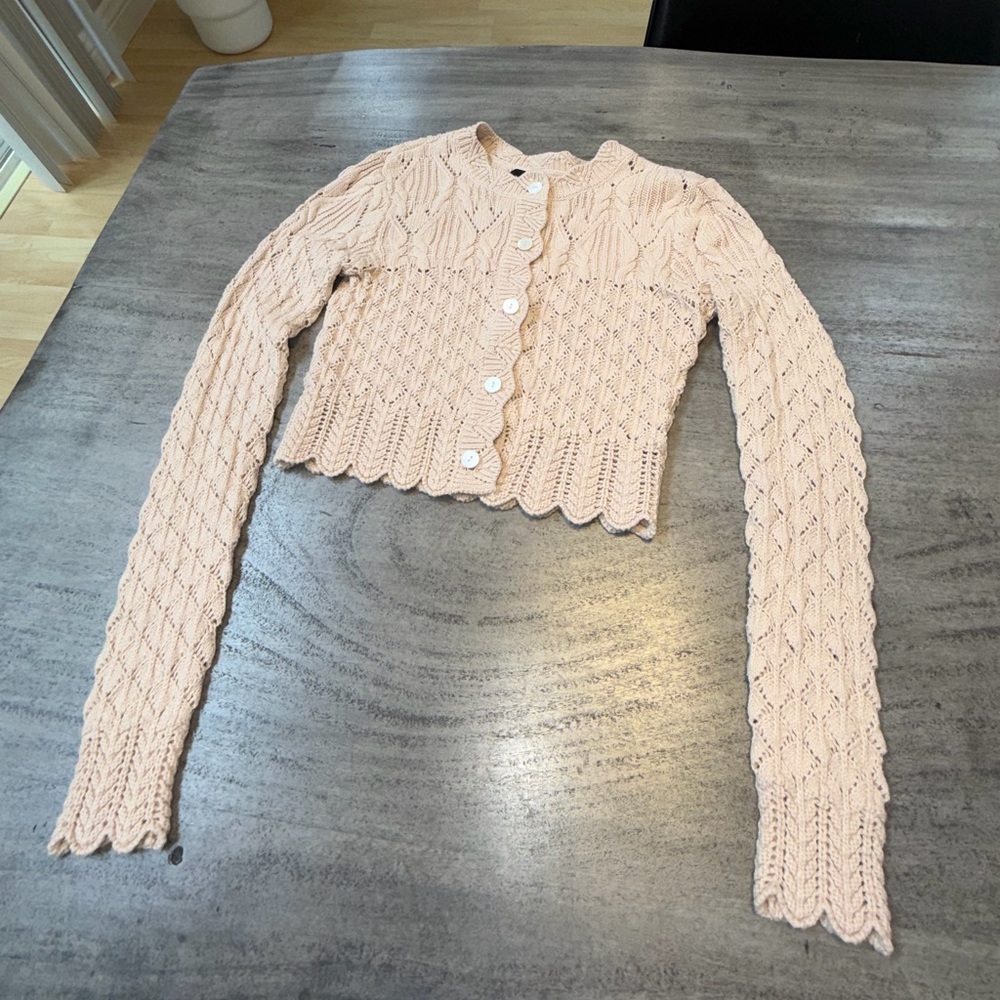 House of Harlow 1960 Cropped Cardigan XS Tan Boho Scallop Knit Y2K